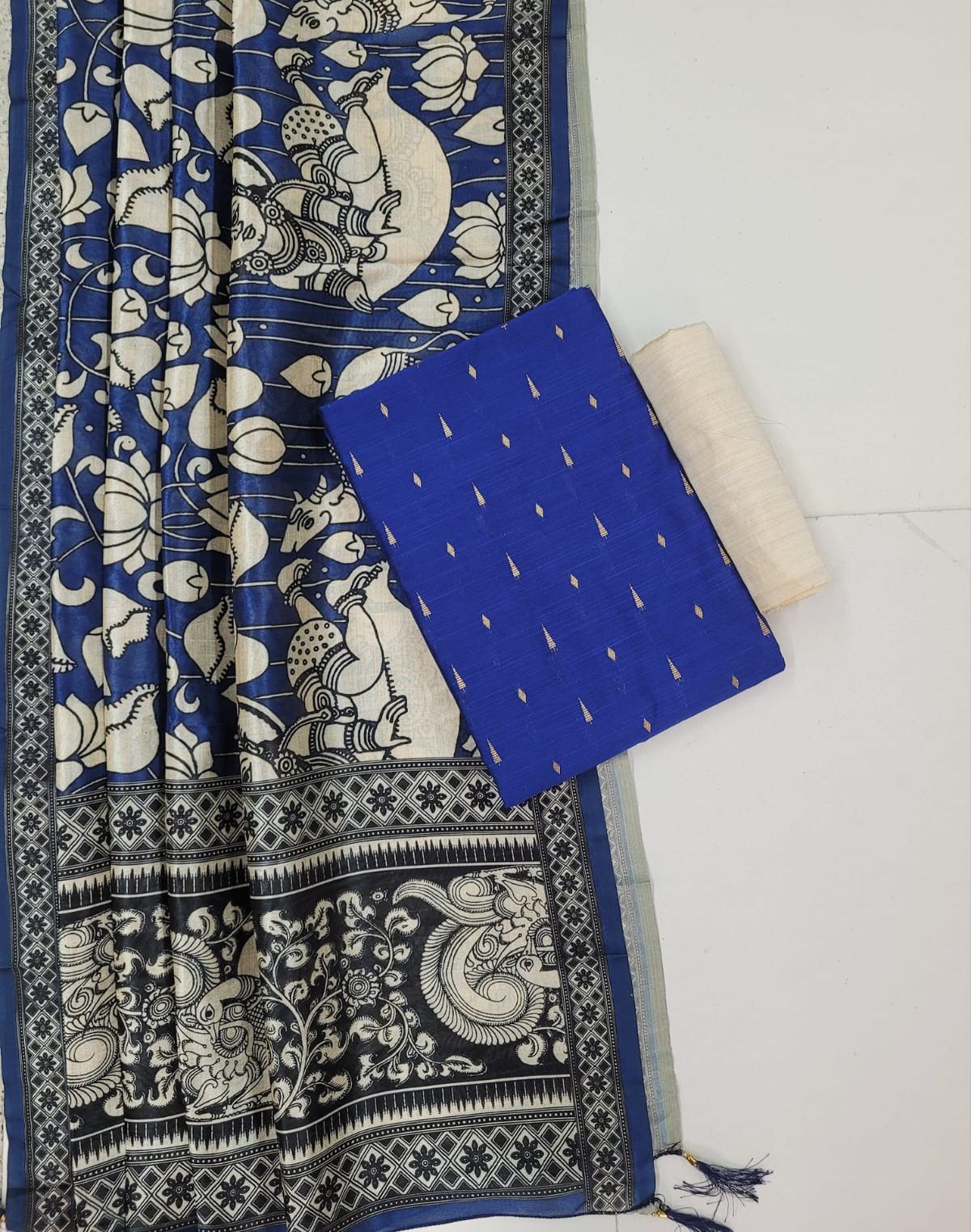Raw Silk Salwar Suit HOTUSM507