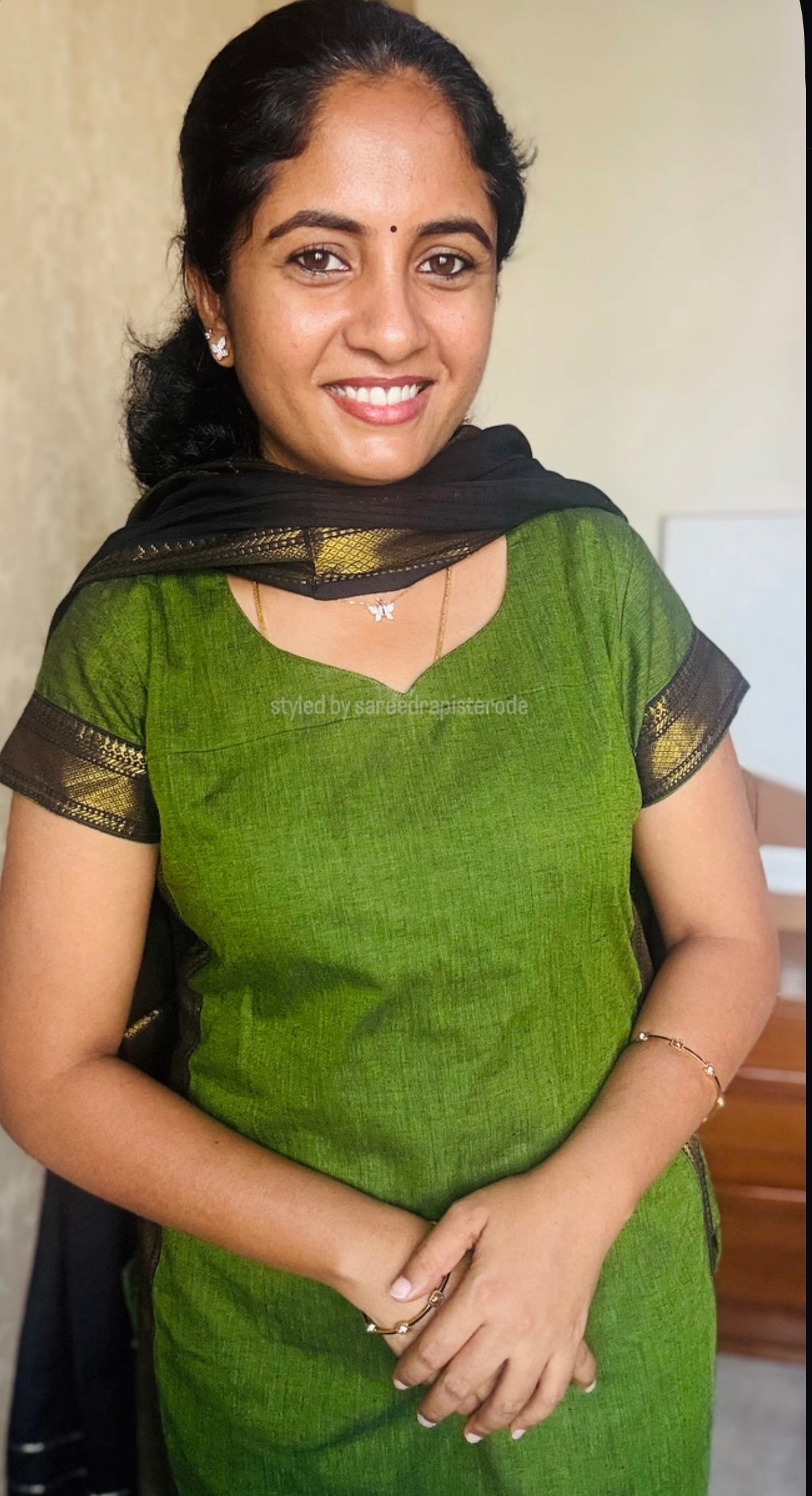 Mangalagiri Salwar Suit- Olive green Black