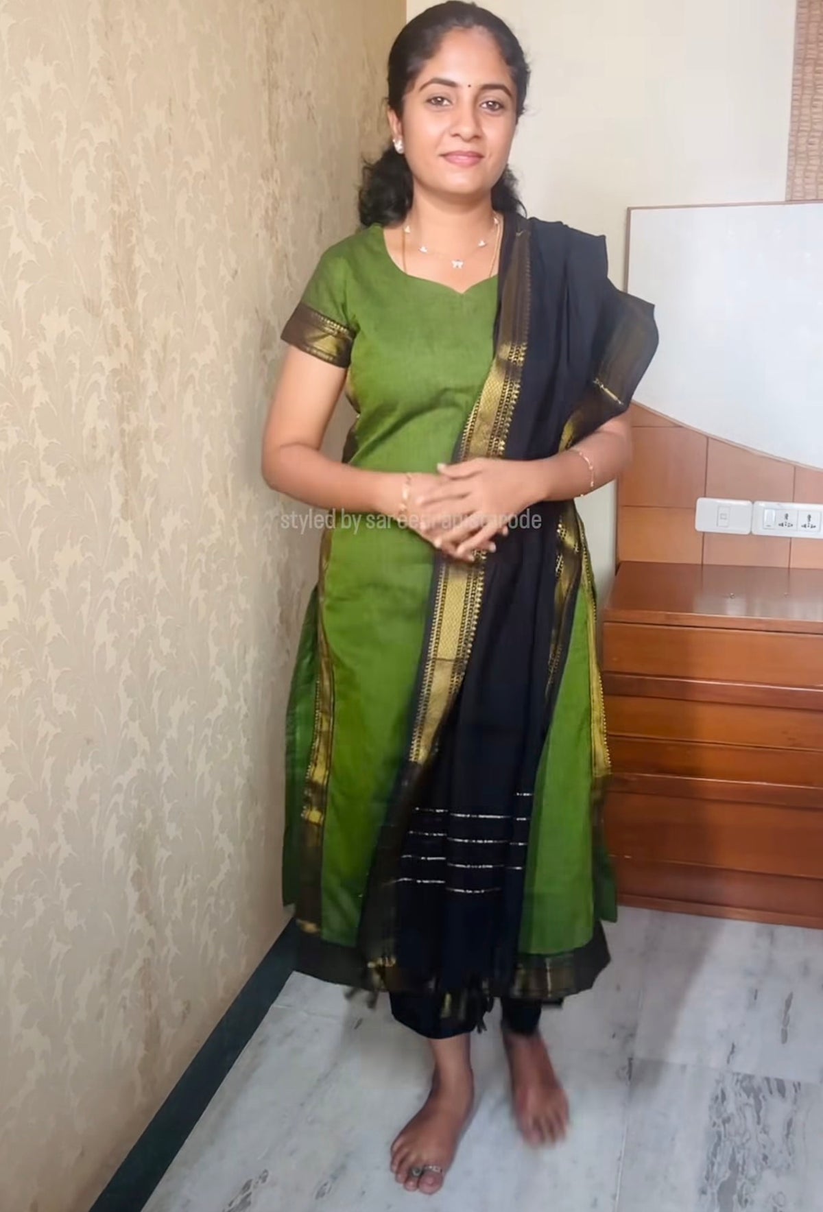 Mangalagiri Salwar Suit- Olive green Black