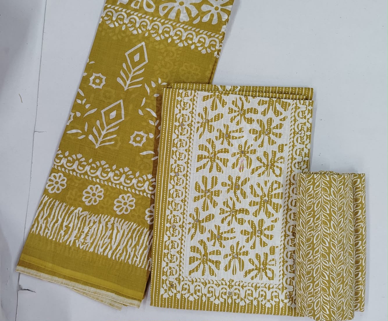 Mul Cotton Suti HOTUSM423