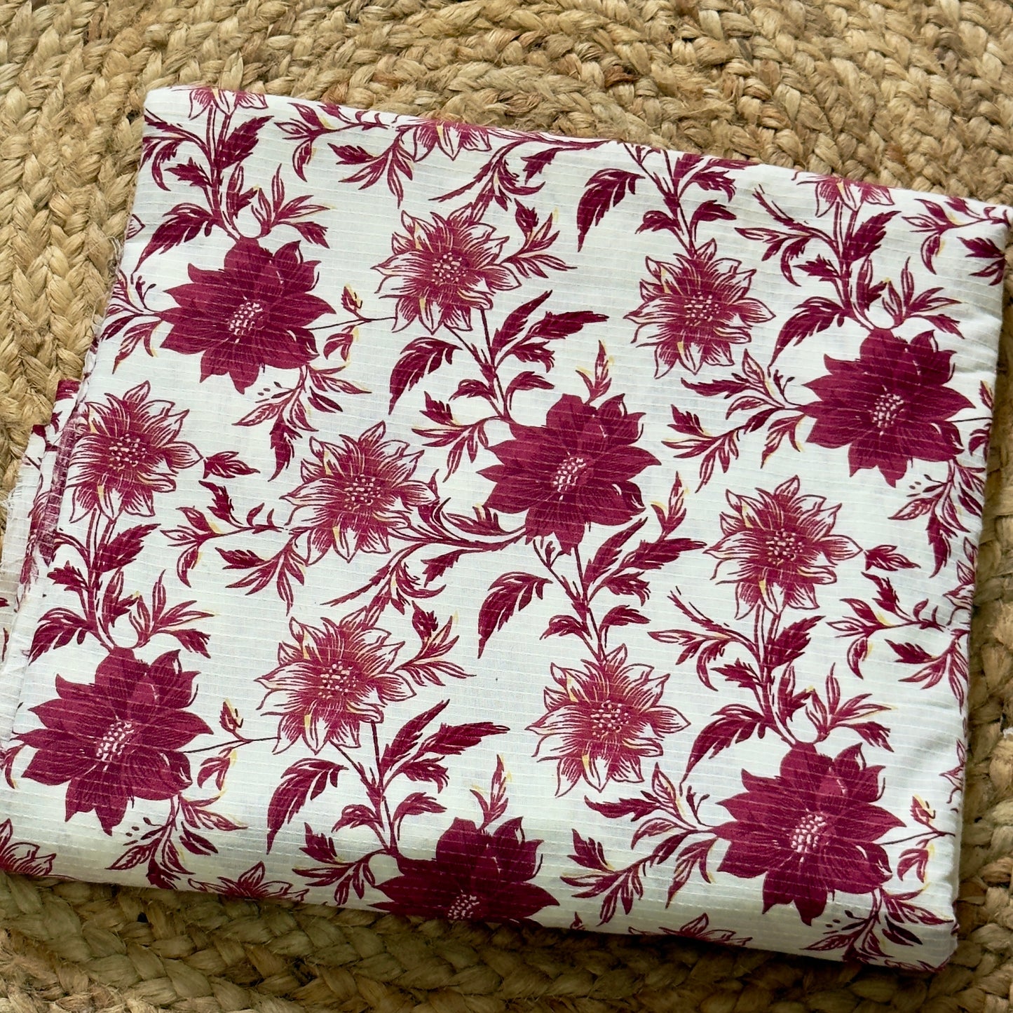 Katha Cotton- White Maroon