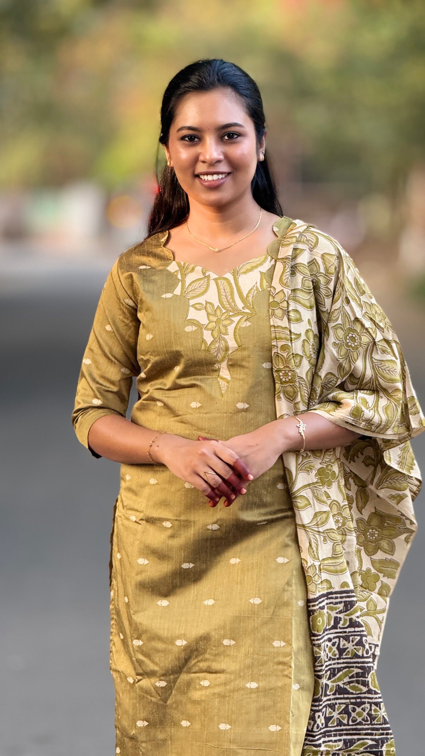 Kalamkari Vastra